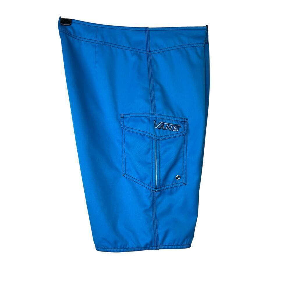 VANS 9" Boardshorts Water Shorts 21" Outseam in Turquoise Men's 34" Waist